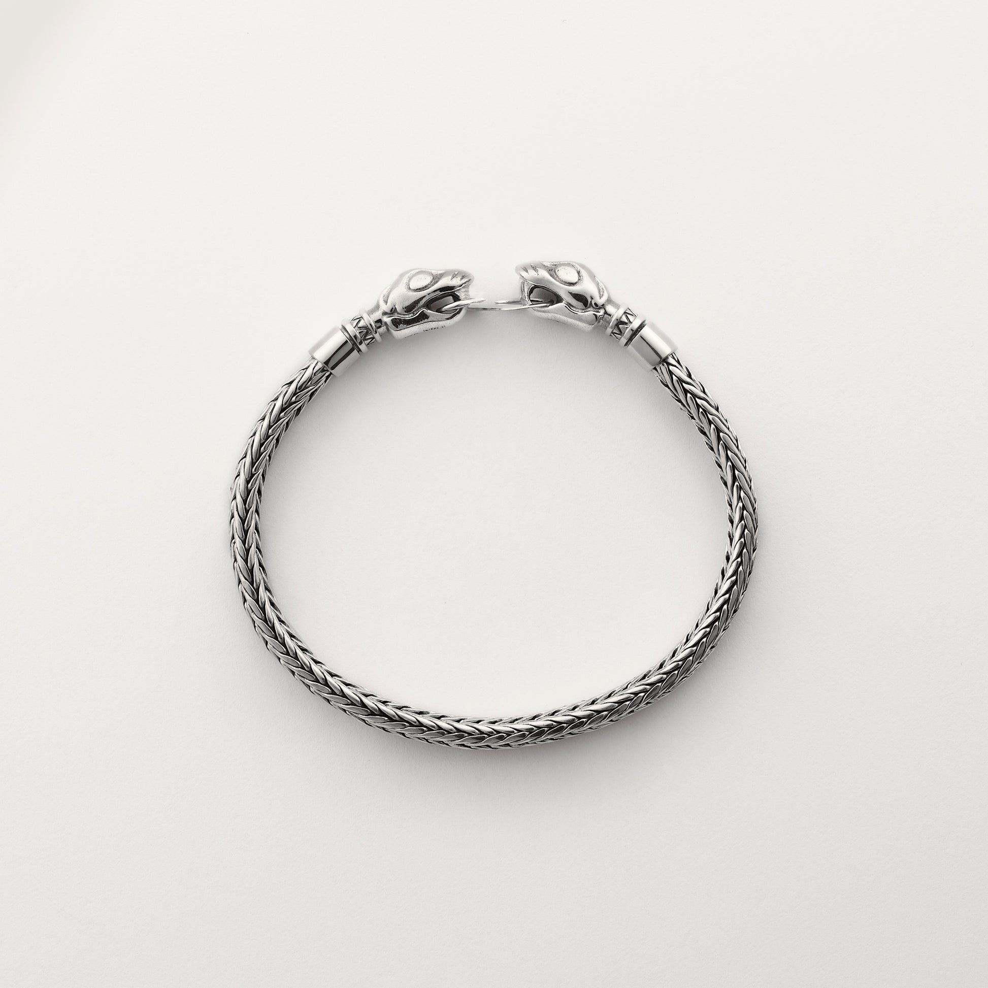 Bold wolf head weave bracelet