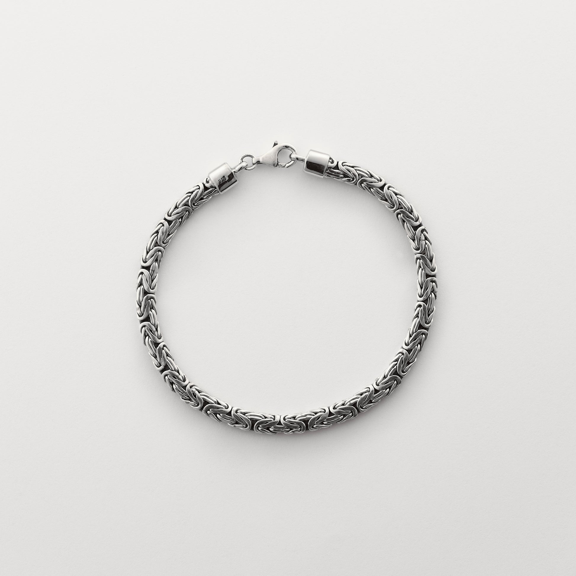 Flat fusion bracelet