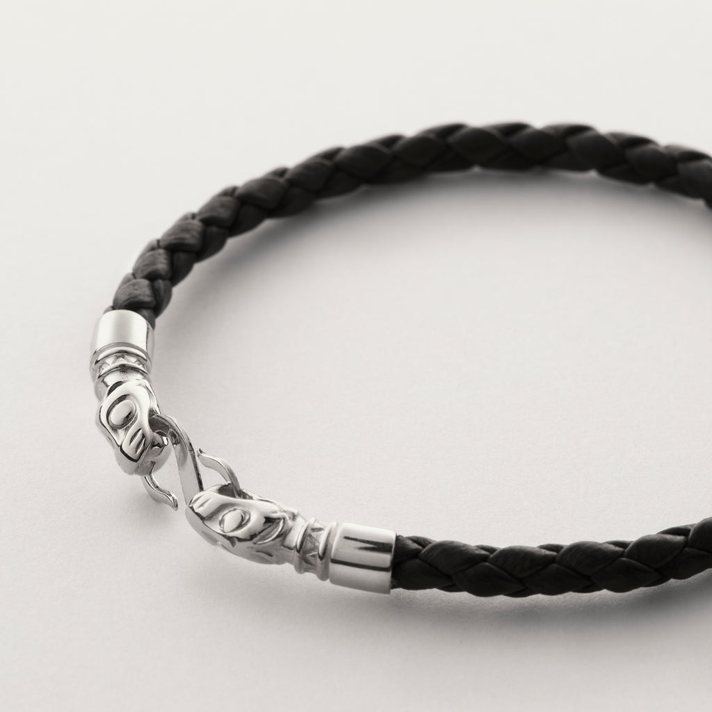 Wolf head leather bracelet