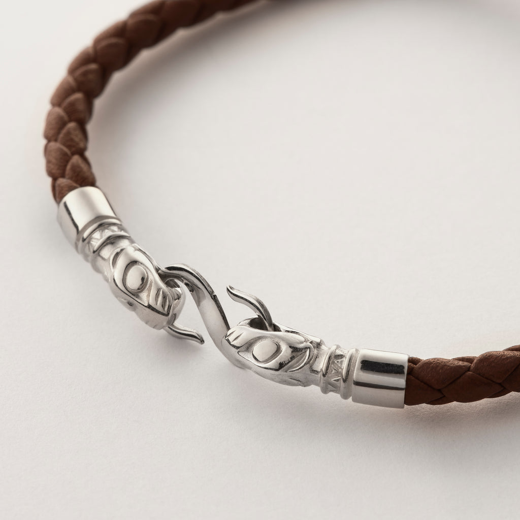Wolf head leather bracelet