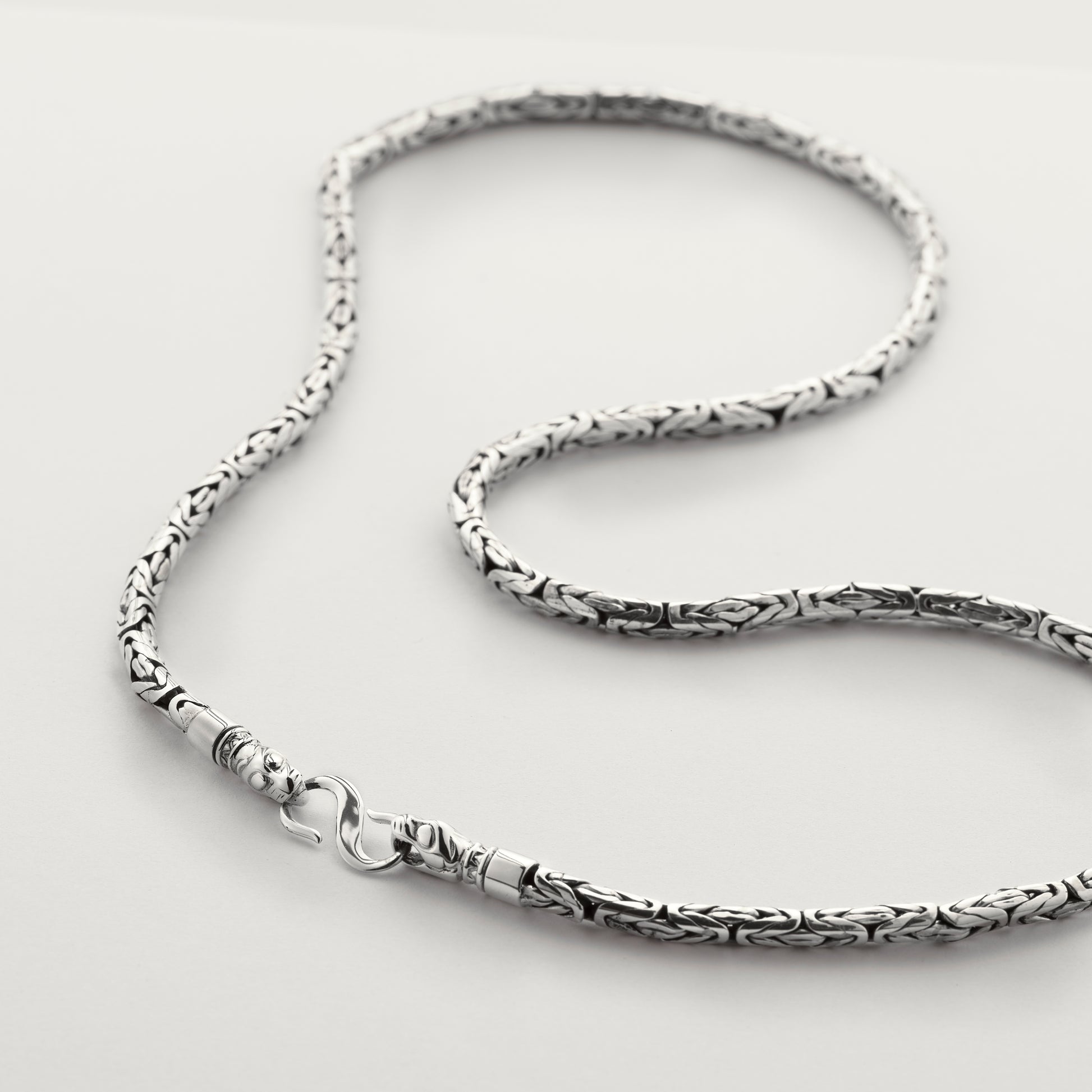 Wolf head fusion necklace