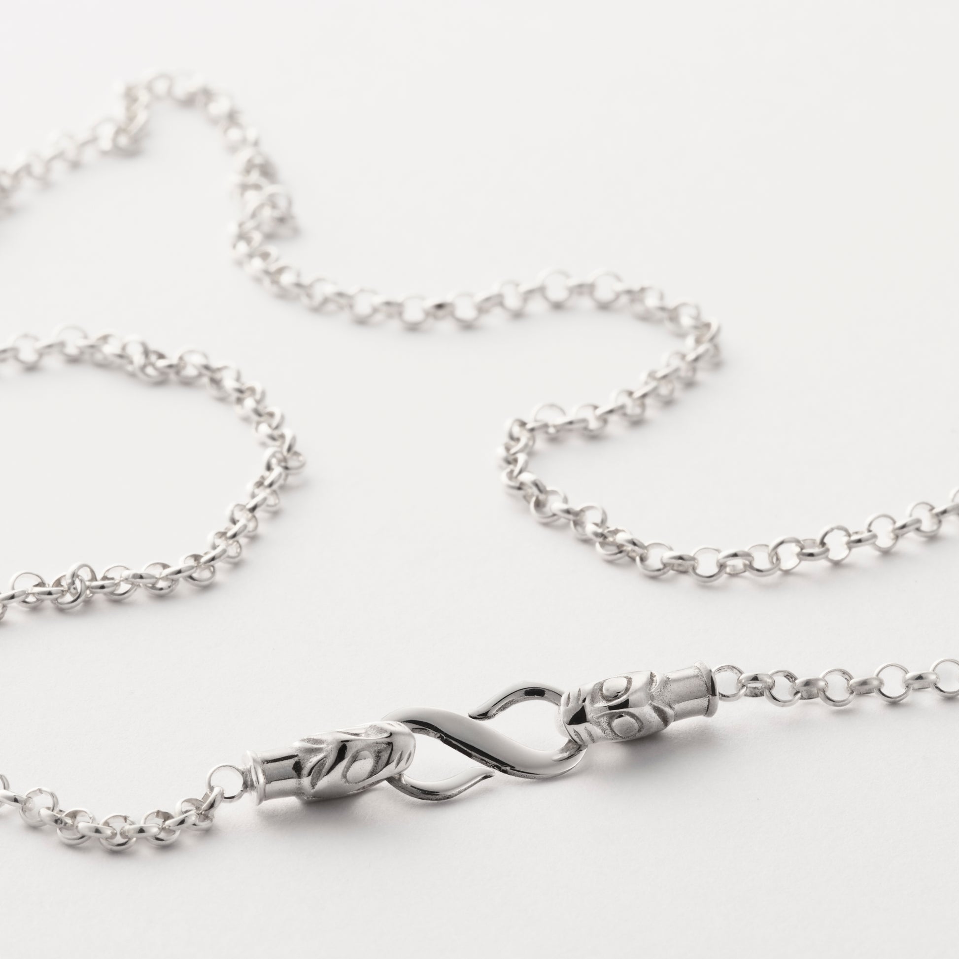 Wolf head chain necklace